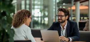 Entenda o que é um plano de saúde com coparticipação, como funciona, vantagens, desvantagens, limites de cobrança e quando vale a pena contratar essa modalidade.
