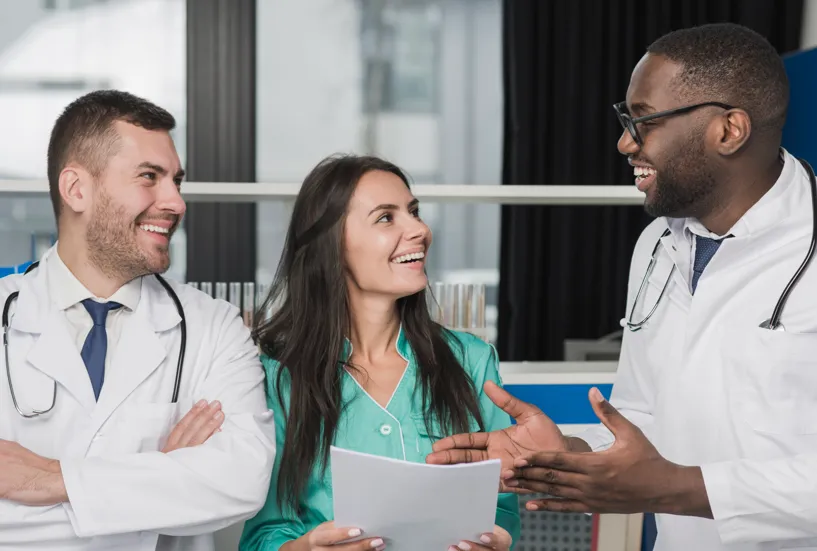 O Plano Empresarial Porto Seguro é voltado para médias e grandes empresas, com mais de 30 vidas