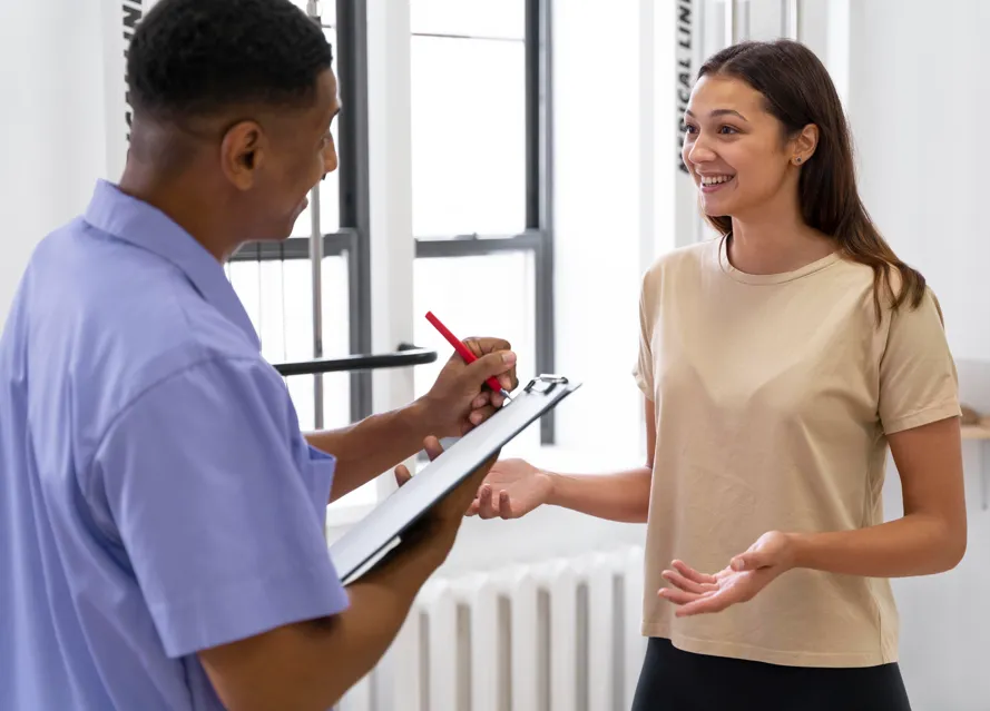 O plano de saúde individual funciona de maneira simples e direta o cliente faz o contrato em seu próprio nome, sem intermediação de empresa ou associação de classe.